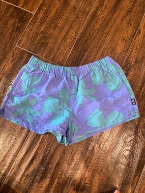 Patagonia Barely Baggies Women's Shorts